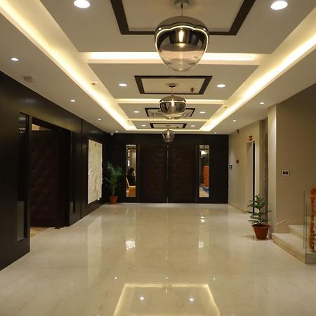 The Royal Class Hotel Гвалиор Экстерьер фото